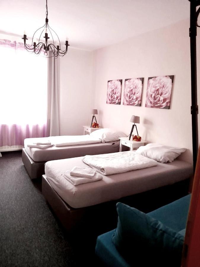 Elena Flat Rosa Oberhausen Zentrum Centro Westfield Buitenkant foto